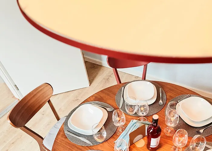Olive - 3 Schlafzimmer - Zentral - Inkl Parken شقة